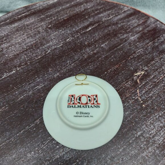 Vintage 1996 Disney 101 Dalmatians Holiday Wishes Collectors Keepsake Porcelain - Picture 4 of 5